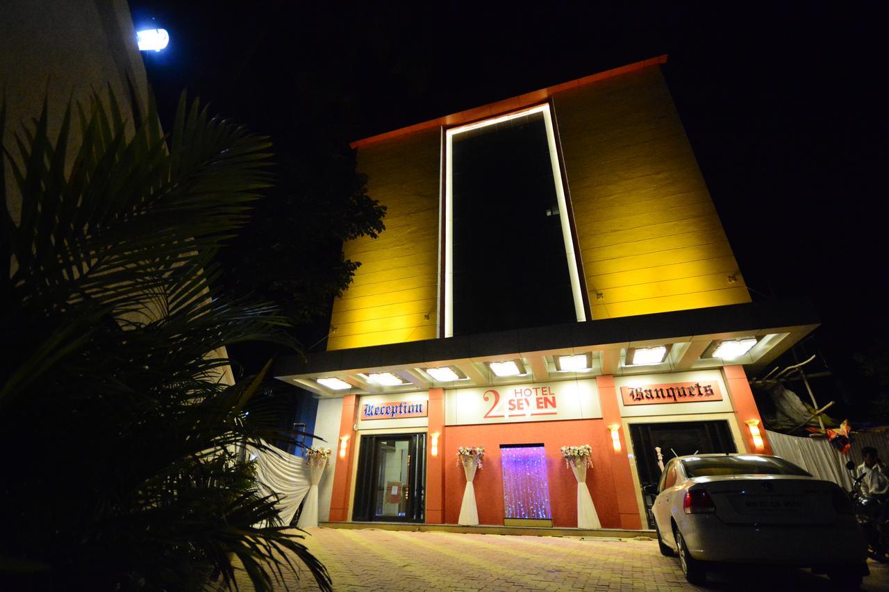 Hotel 24 Seven Nashik Exterior photo